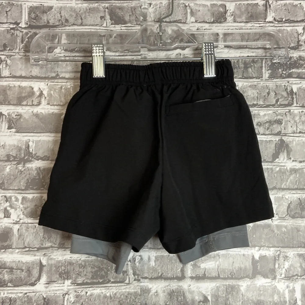 Nike - Picture 4 of 8